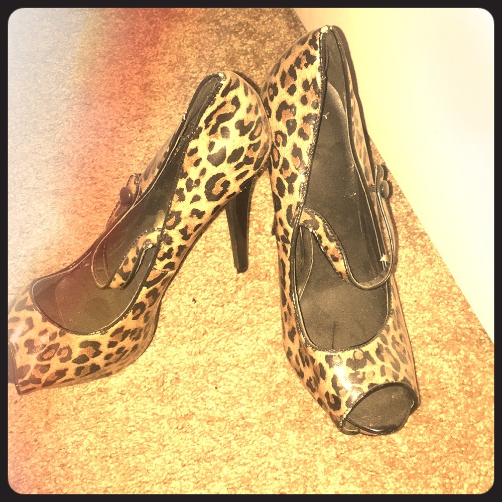 Cheetah heels